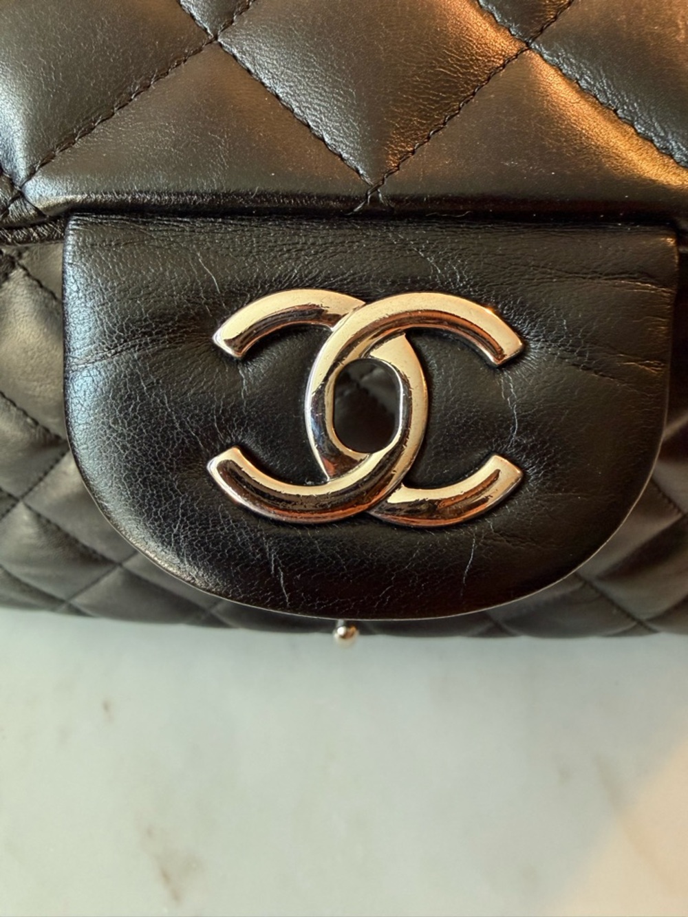 CHANEL classic single flap lambskin Black Quilted Bag with Silver Chain jumbo - Picture 12 of 16